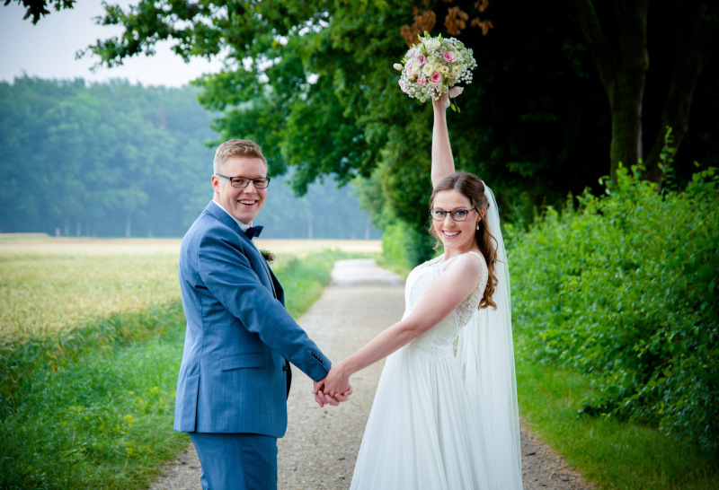 Osterode: Natürliche Hochzeitsfotografie für unvergessliche Erinnerungen.